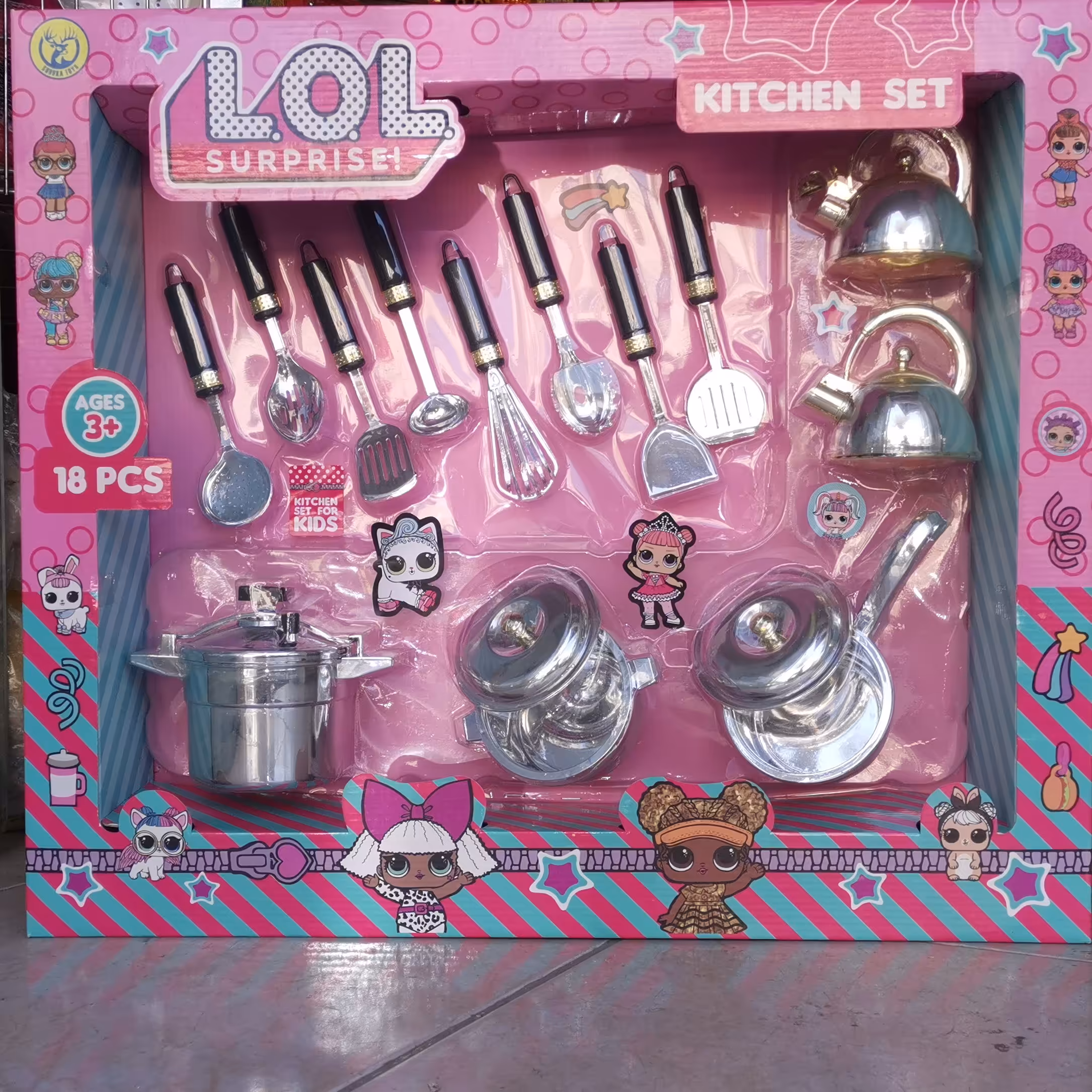 ست ظروف آشپزخانه نشکن LOL  جنس پلاستیک خیلی شیک و با دوام