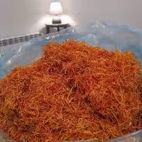 ریشه زعفران یک مثقالی تی تی