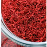 زعفران شبه نگین اعلا با عیار بالا و رنگدهی عالی کاملا ارگانیک ومحصول مزرعه خودمون خرید مستقیم از کشاورز حمایت کشاورز.