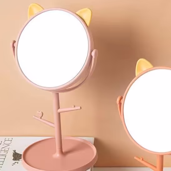 آینه پایه بلند گوش دار