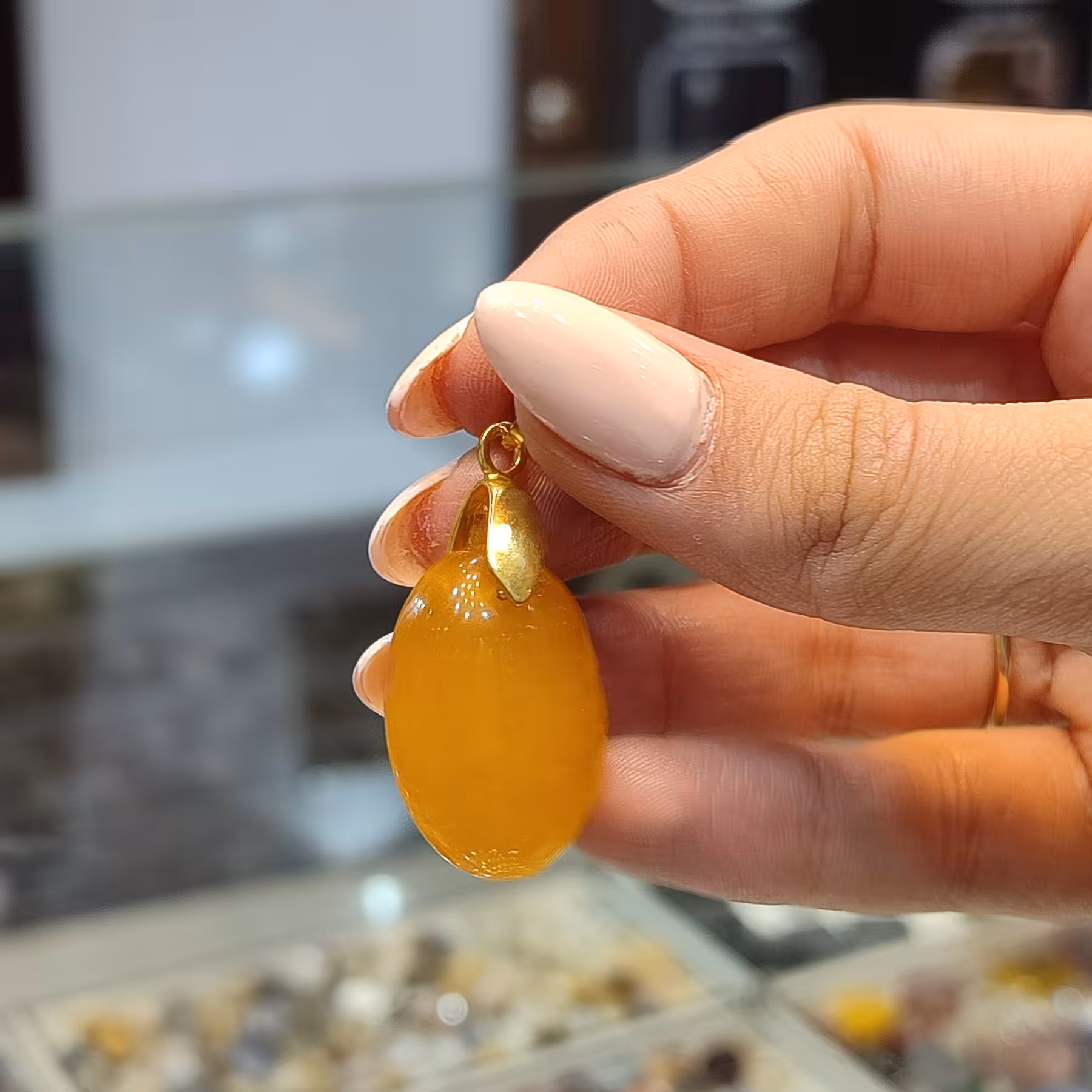 گردنی عقیق شرف الشمس حکاکی شده بوقت معین 