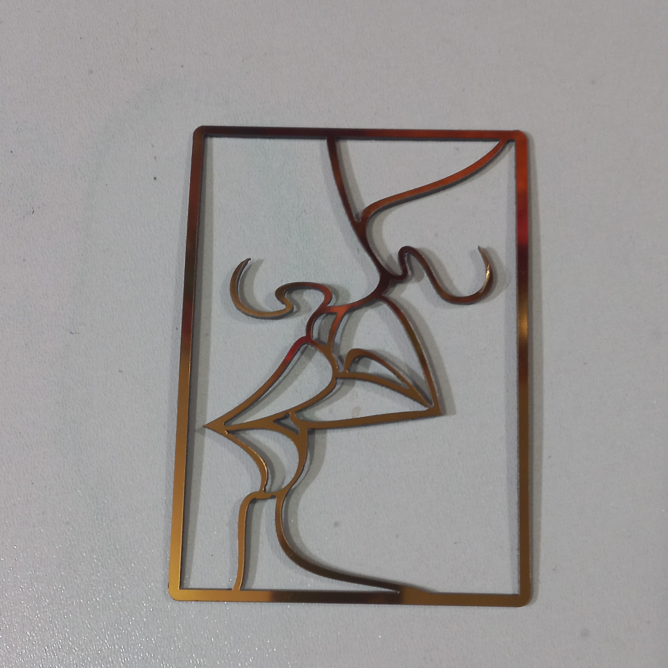 تاپر رخ  بوسه تاپر چهره تاپر صورت 