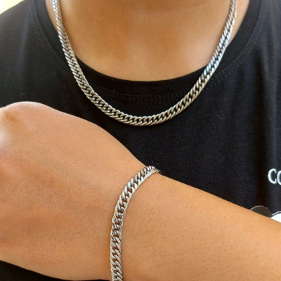 ست گردنبند و دستبند کارتیر