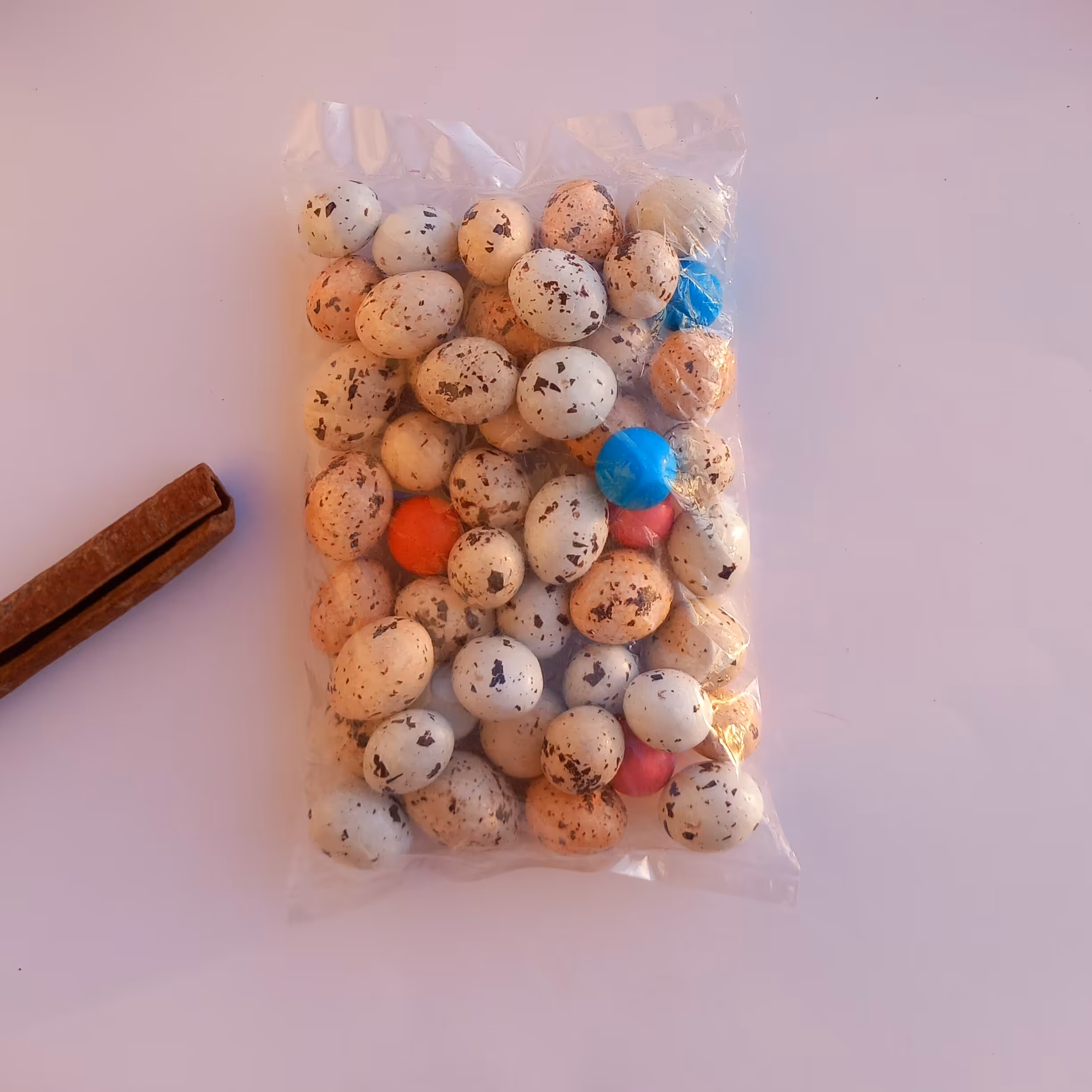 شکلات سنگی های جذاب خوشمزه