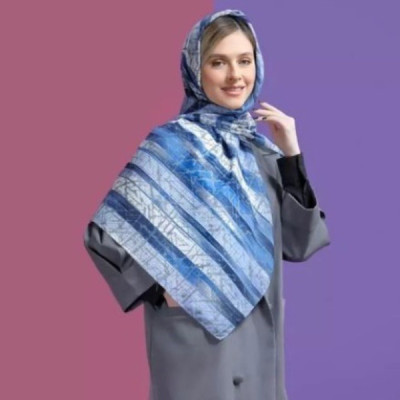 روسری آبی دور دوخت