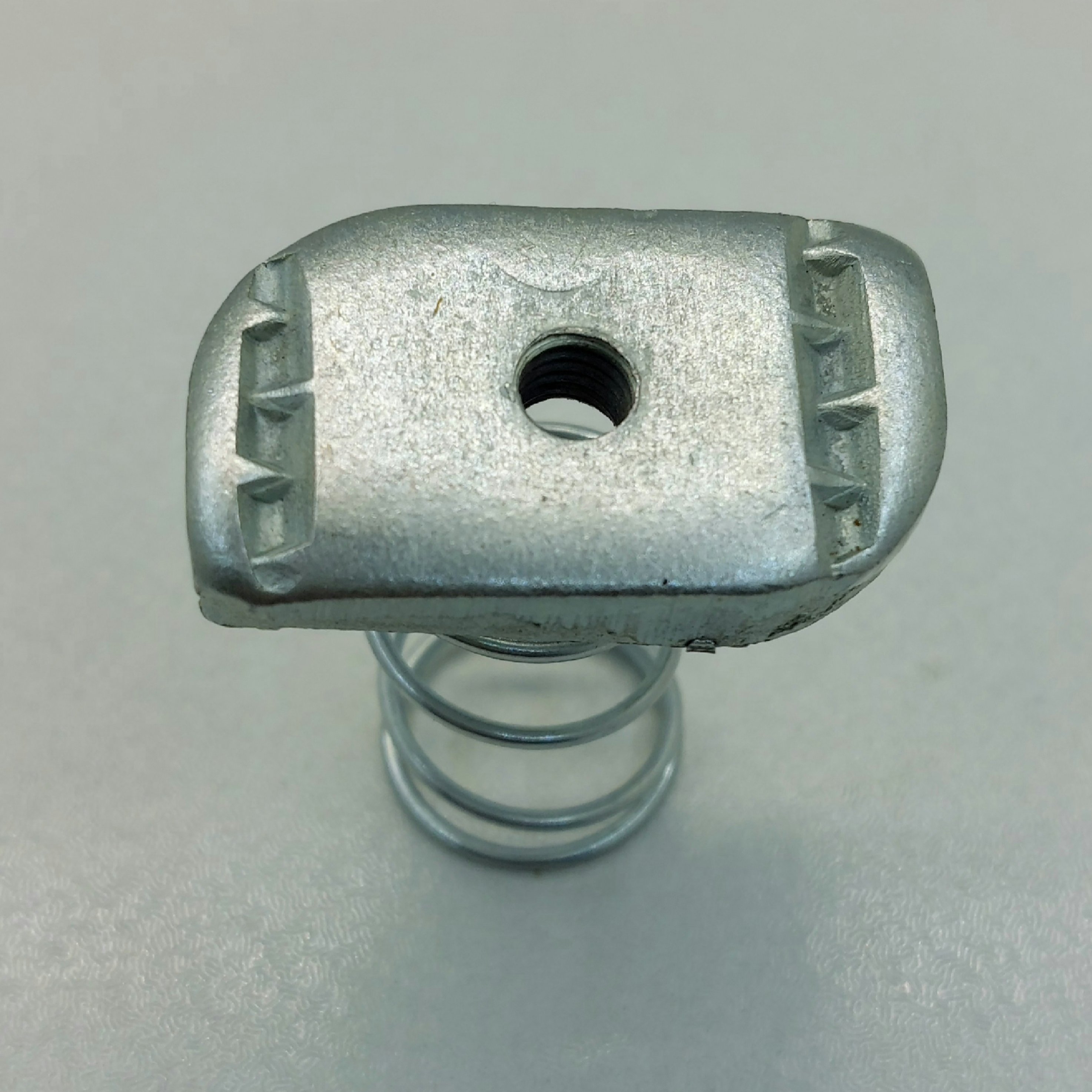 مهره فنردار M6 سرد 500 عددی