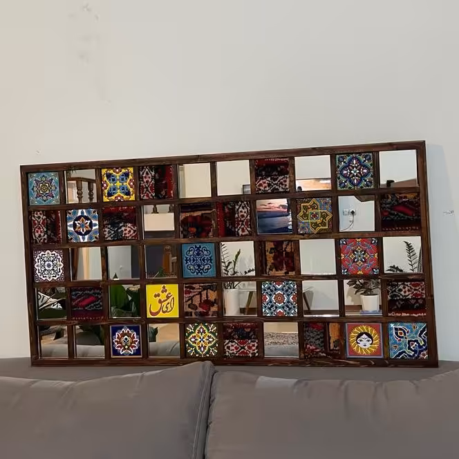 قاب پازل  جورچین  دکوراتیو آینه تزیین شده با کاشی کار دست و فرش دستباف ابعاد 65 