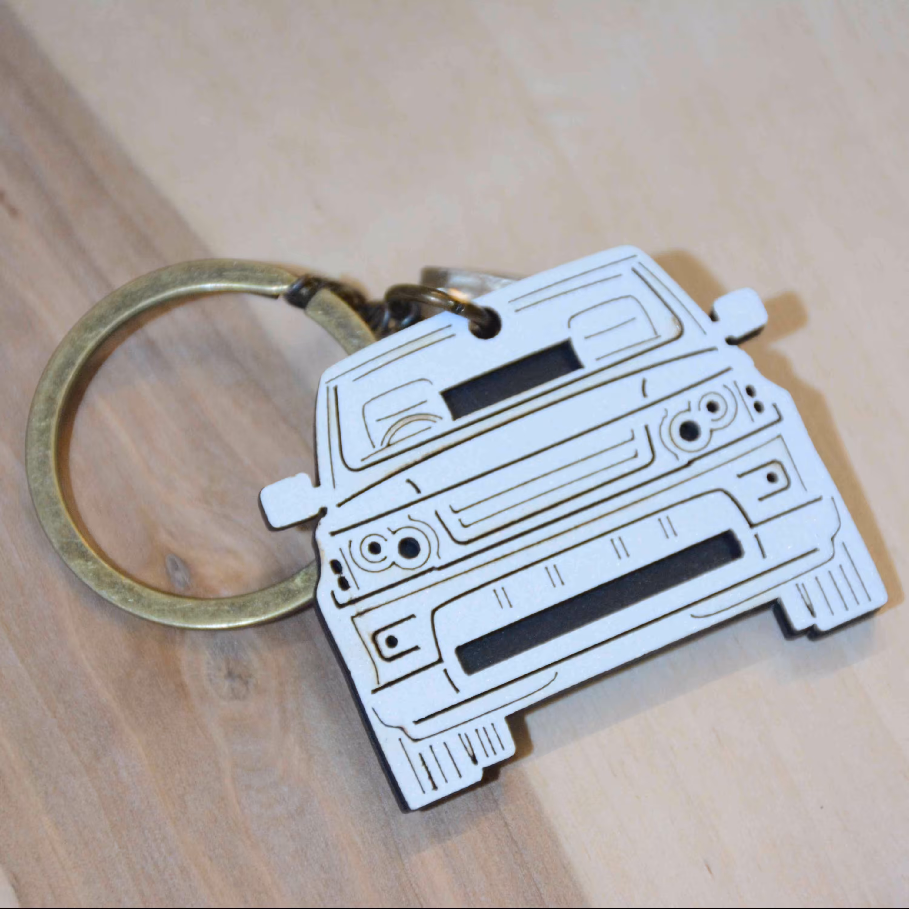 جاکلیدی چوبی دولایه طرح وسایل نقلیه کد 11