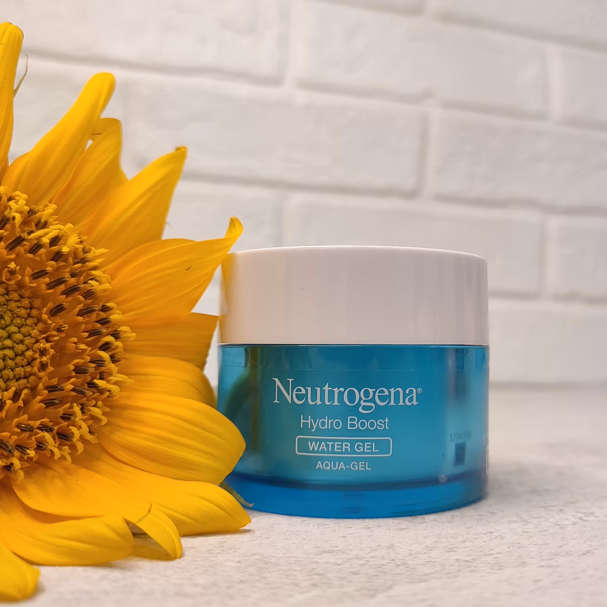 آبرسان واترژل هیدروبوست نیتروژنا پوست چرب 