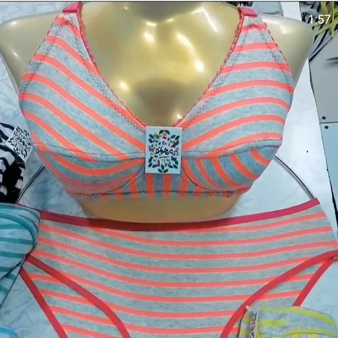 ست شورت و سوتین نخ ملانژ  فقط آبی سایز 75