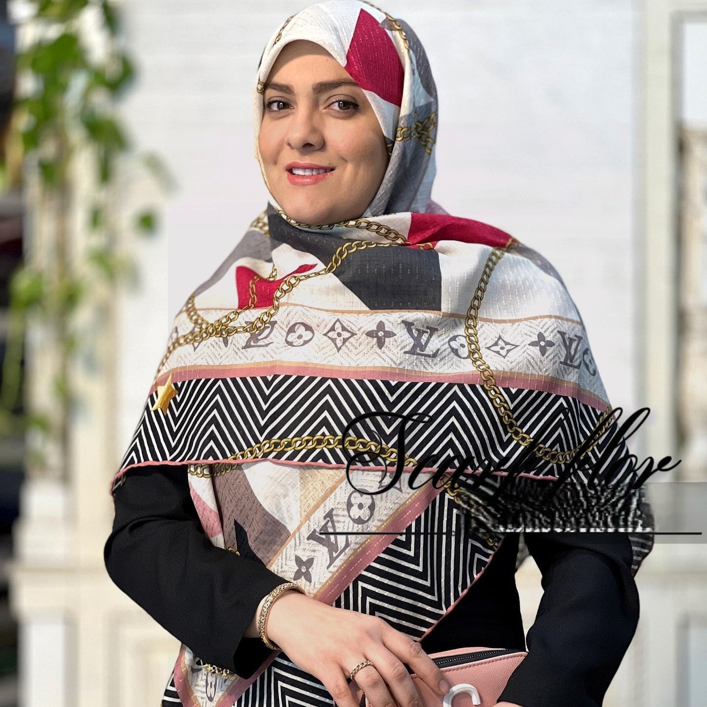 روسری نخ بهاره لیزنمیخوره چروک نمیشه