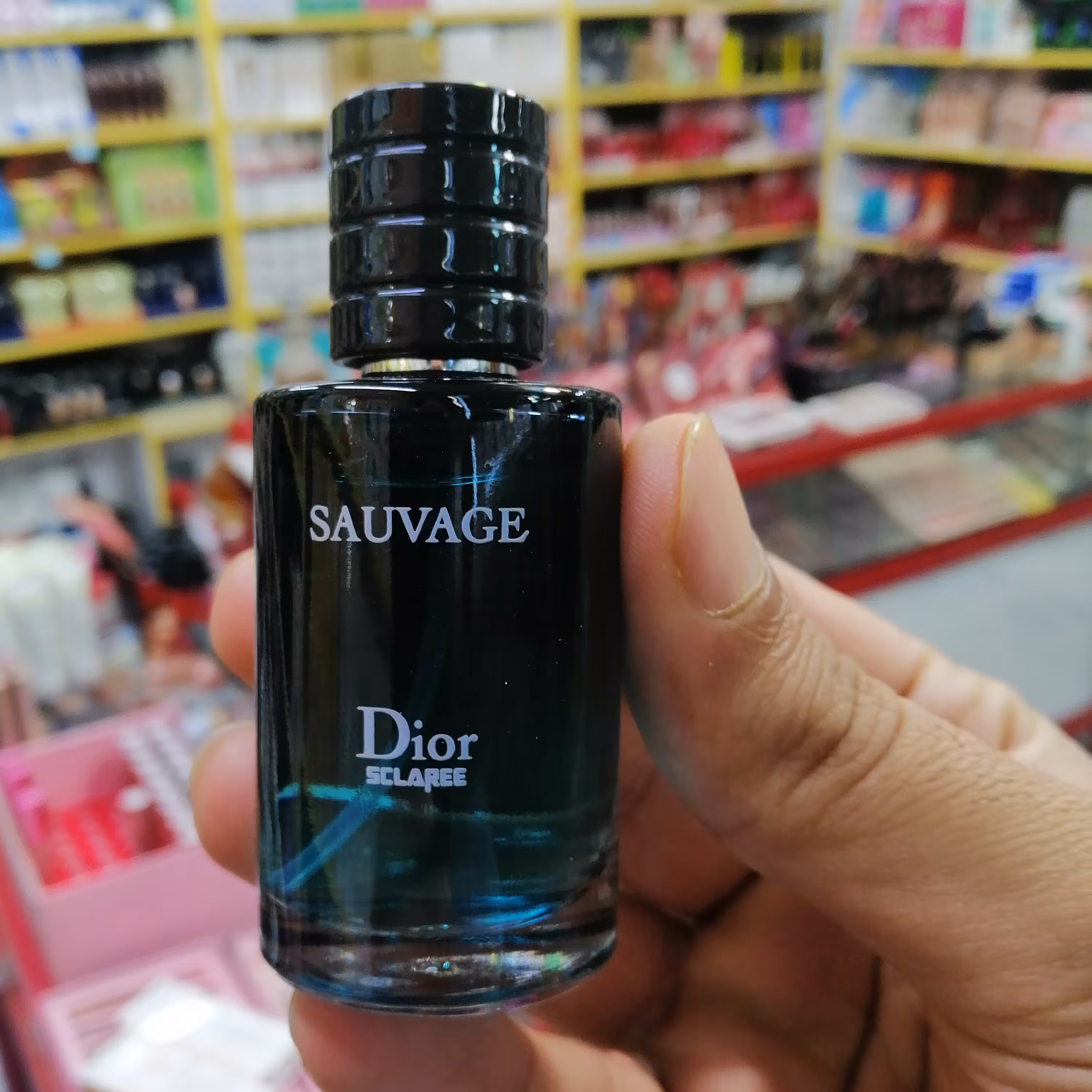 ادکین ساواج دیور