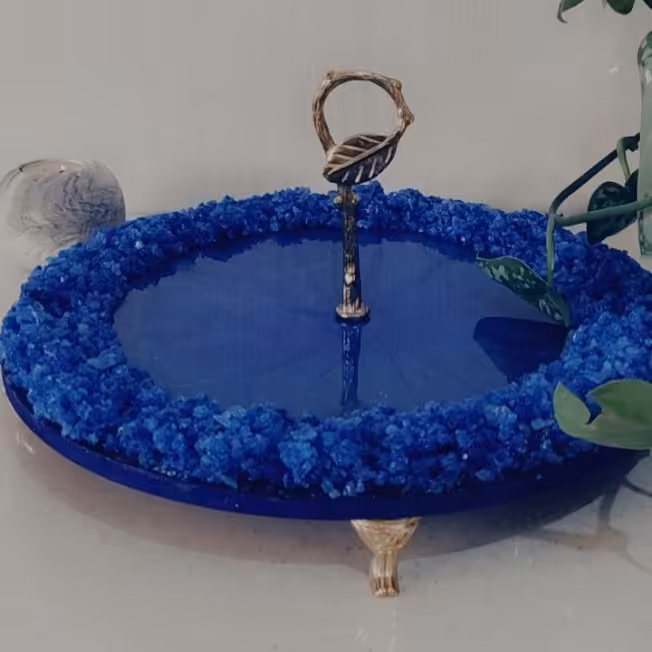 استند شیرنی دست ساز کار شده با چوب ورزین با کریستال