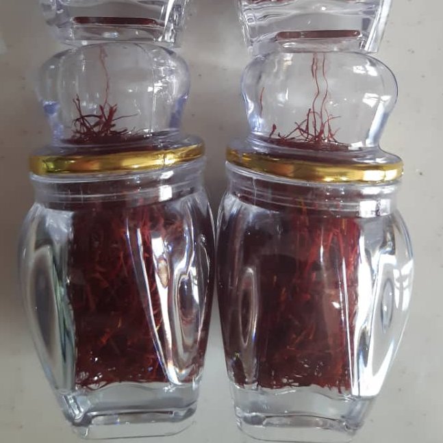 زعفران شیشه ای صادراتی 210000 هزار مخصوص هدیه