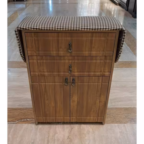 میز اتو و چرخ خیاطی