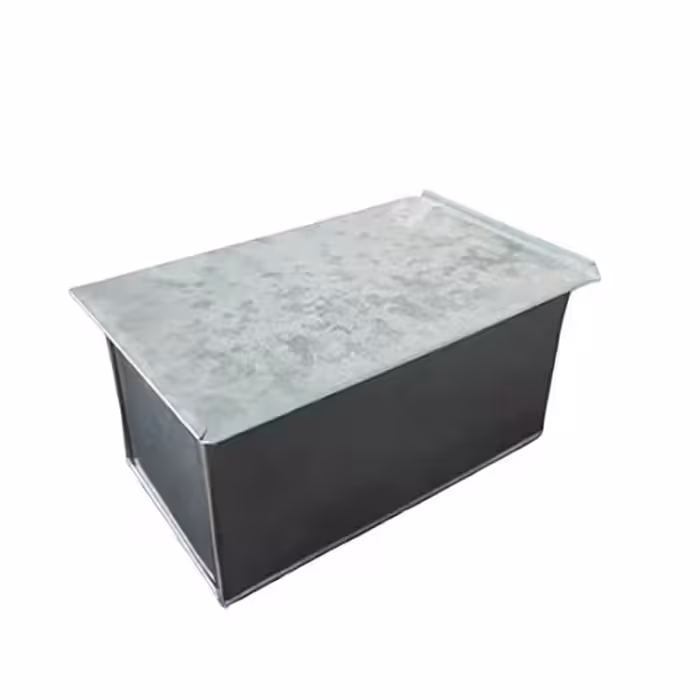 قالب نان تست گالوانیزه مدل مستطیل درب دار سایز کوچک 15


