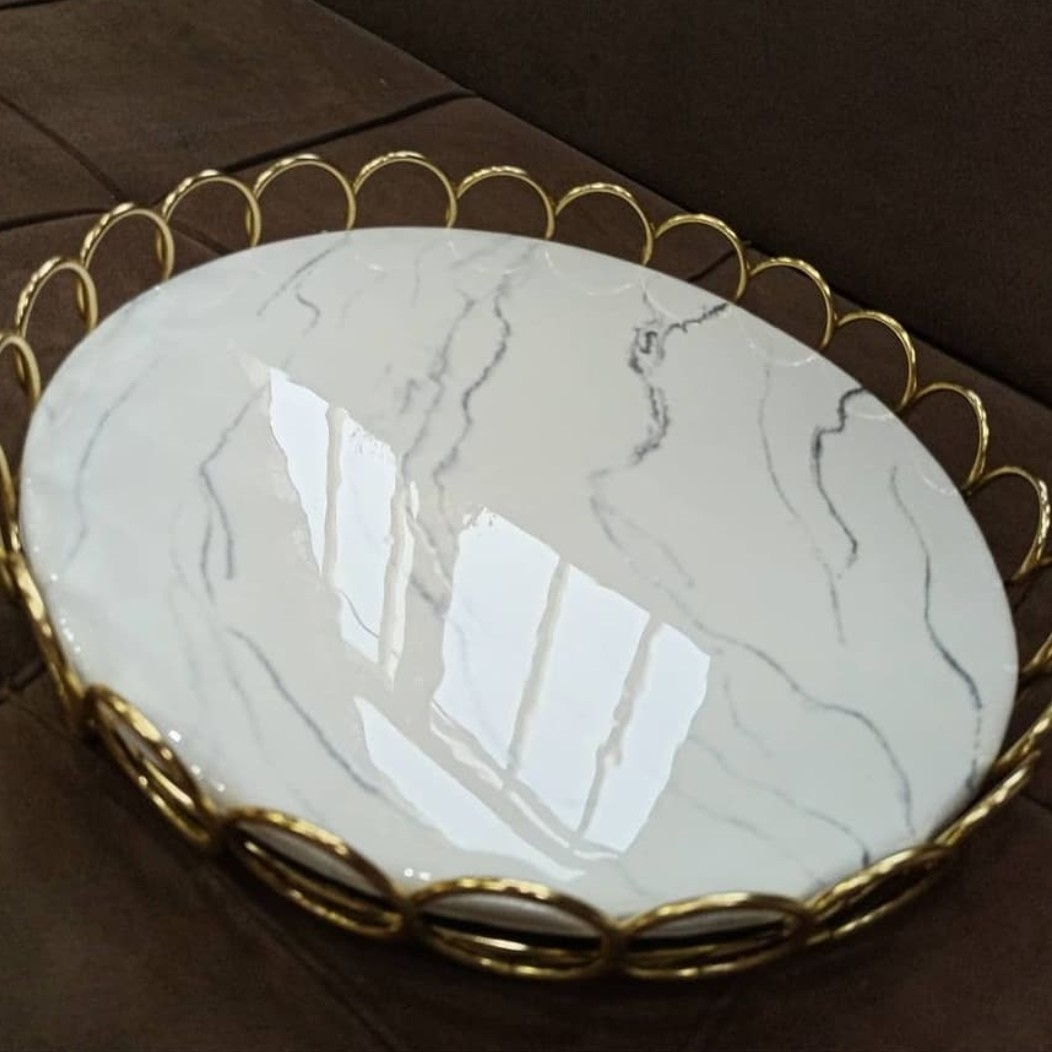 سینی چوبی رزینی با پایه استیل سایز 30