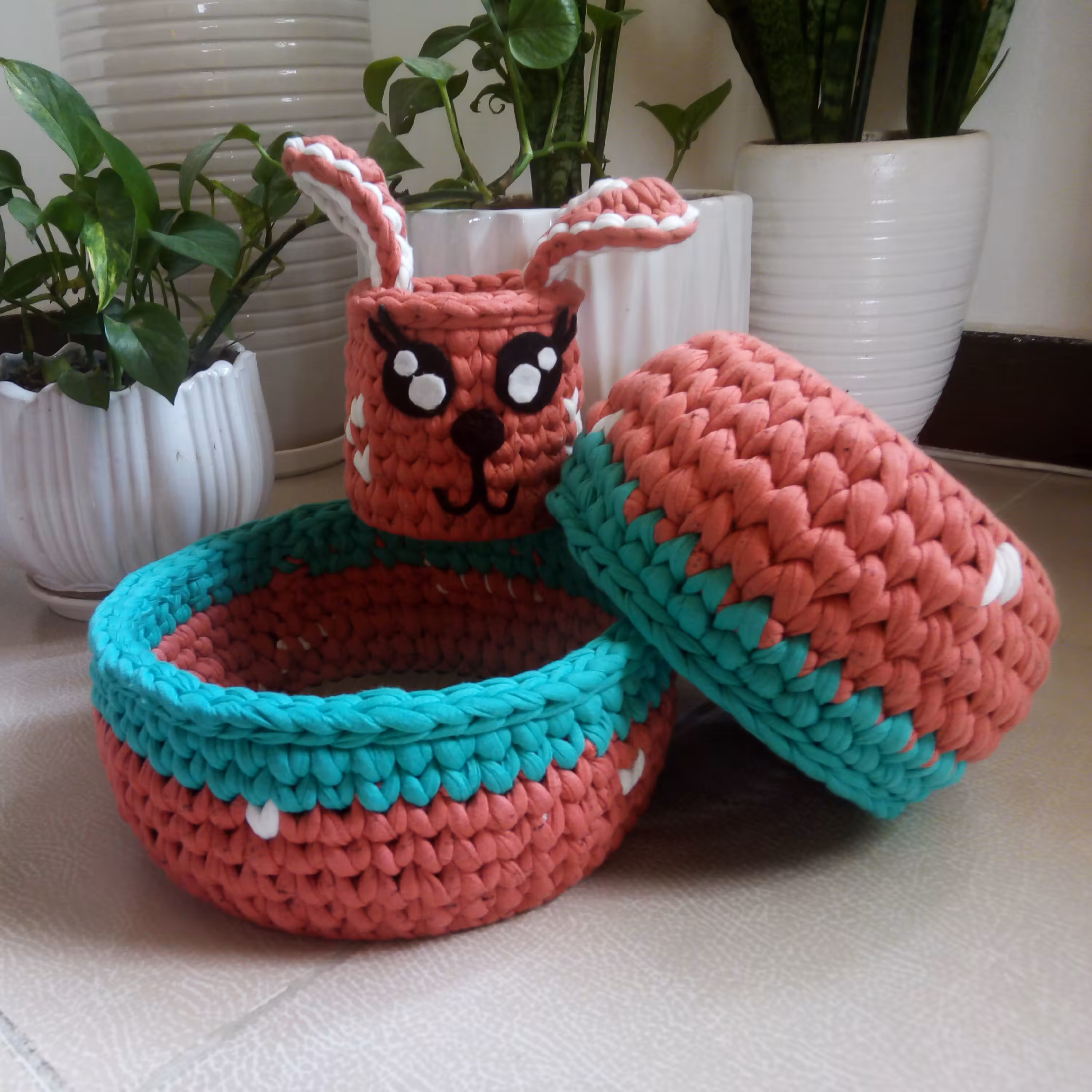 سبدمدل توت فرنگی و خرگوش بازی گوش