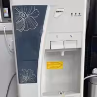 آبسردکن ایستاده یخچال دار  نیکورا مدل 717
