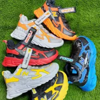 کتونی بچگانه  نیوبالانس newbalance سایز 26 تا 29 سه رنگ جذاب