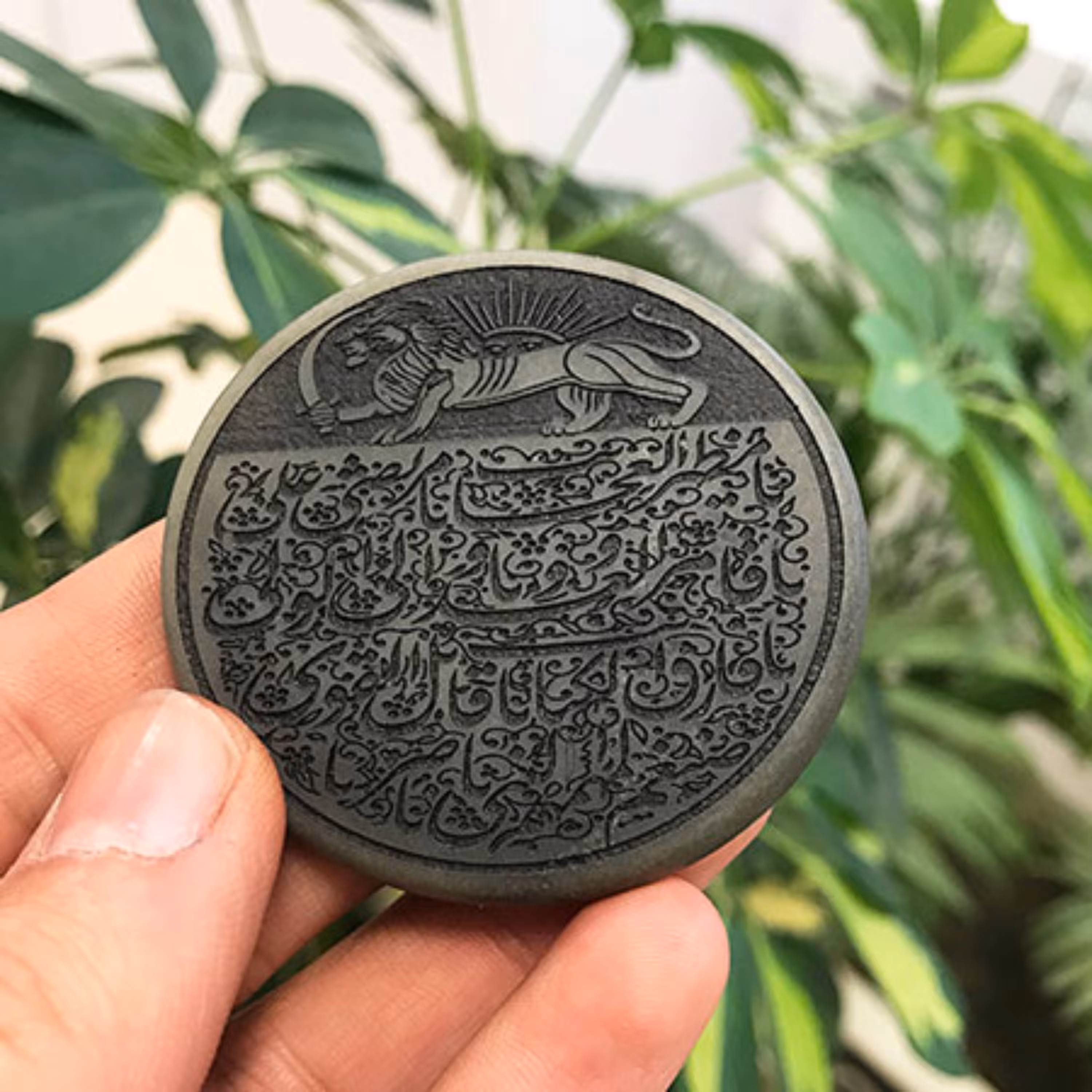 نگین یشم حکاکی یا مظهرالعجائب - کد68