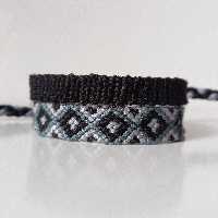 ست دستبند دوستی دو تایی یخمک و بیلی (مشکی و طوسی) محصول کاملا دستساز تیم گوزن آبی