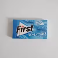 آدامس فرست ترکیه First Sensation با طعم نعنا سایز 27 گرمی