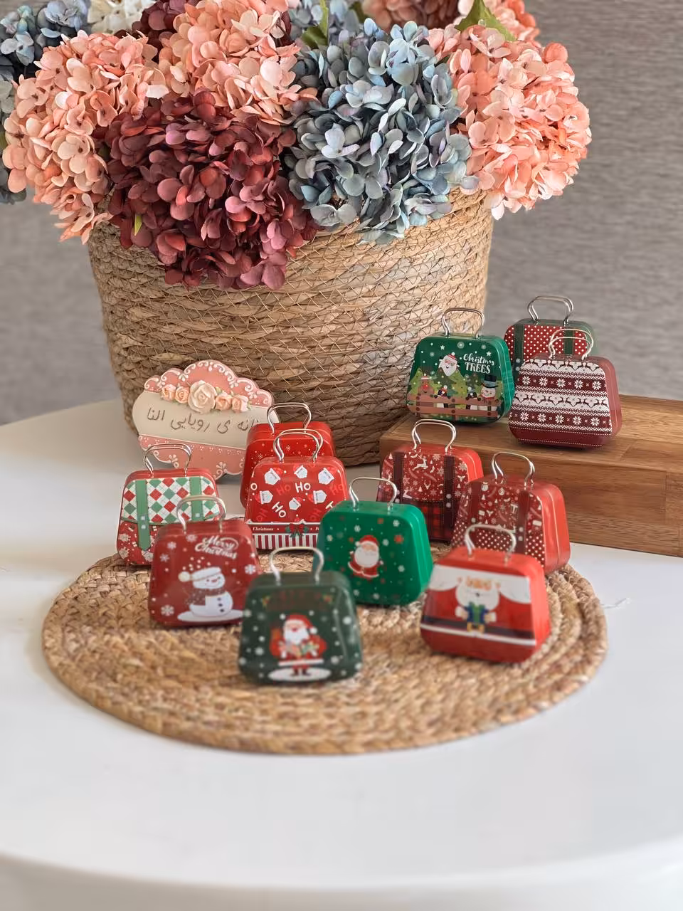 قوطی فلزی فانتزی طرح کریسمسی کد 4288