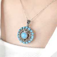گردنبند نقره نگین آبی کد 2057