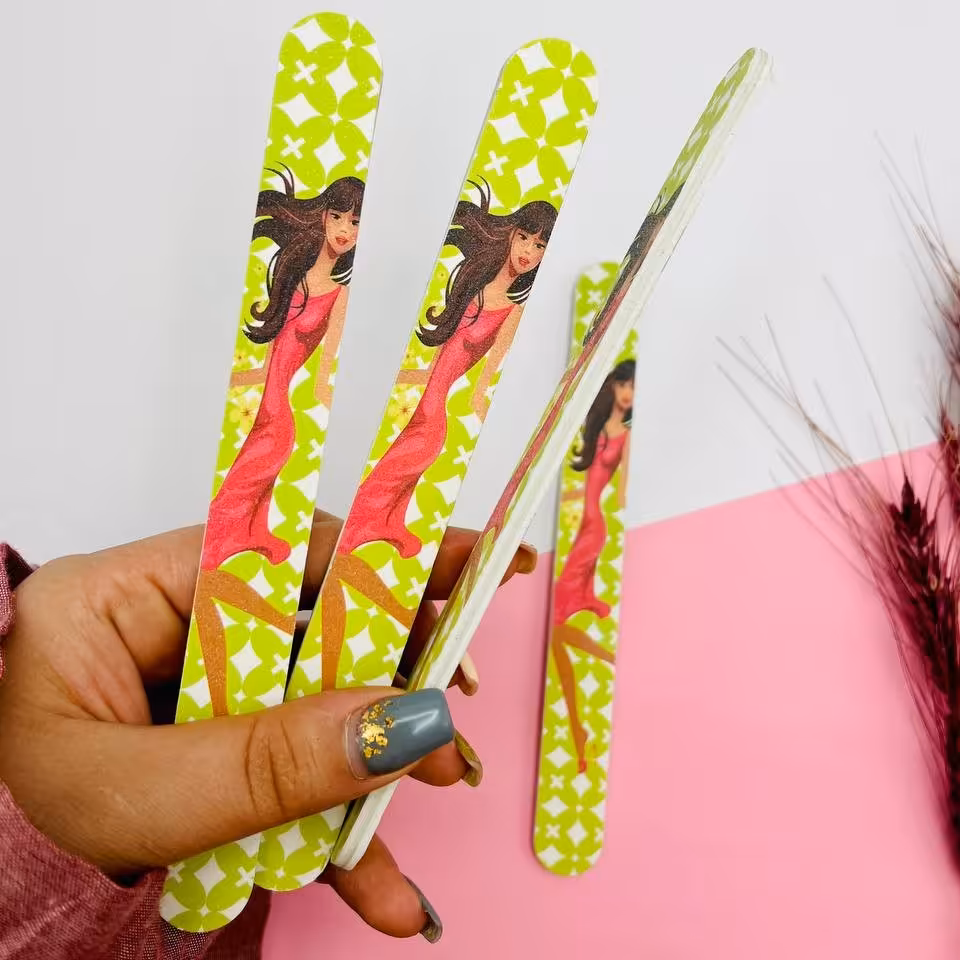 سوهان ناخن مدل دختر