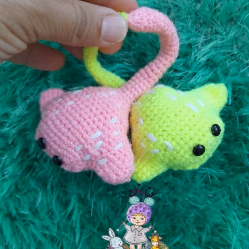 سفره ماهی بافتنی