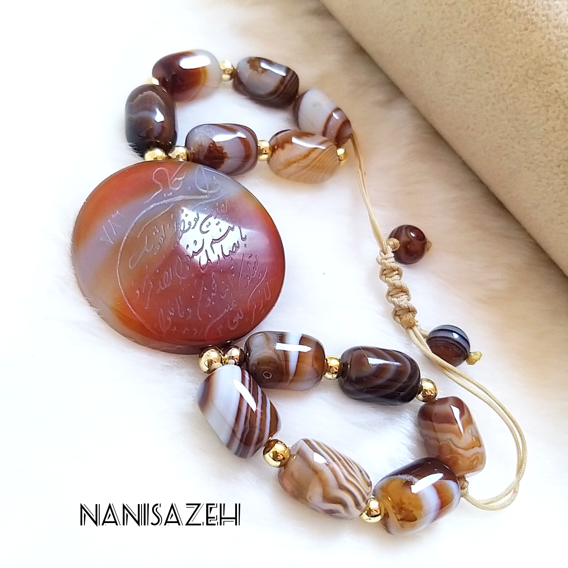 دستبند سنگ پلاک وان یکاد عقیق سلیمانی