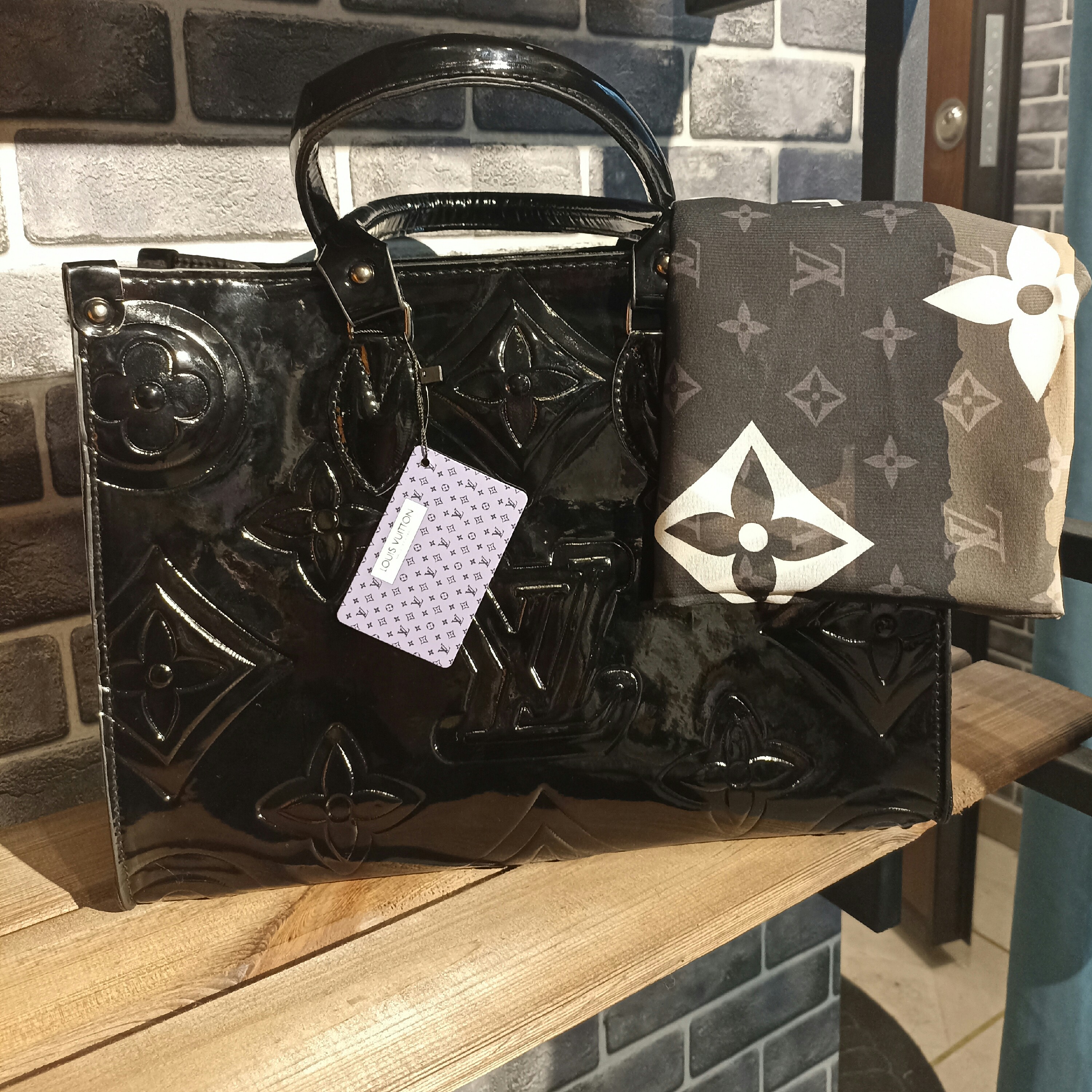 کیف زنانه ورنی مشکی