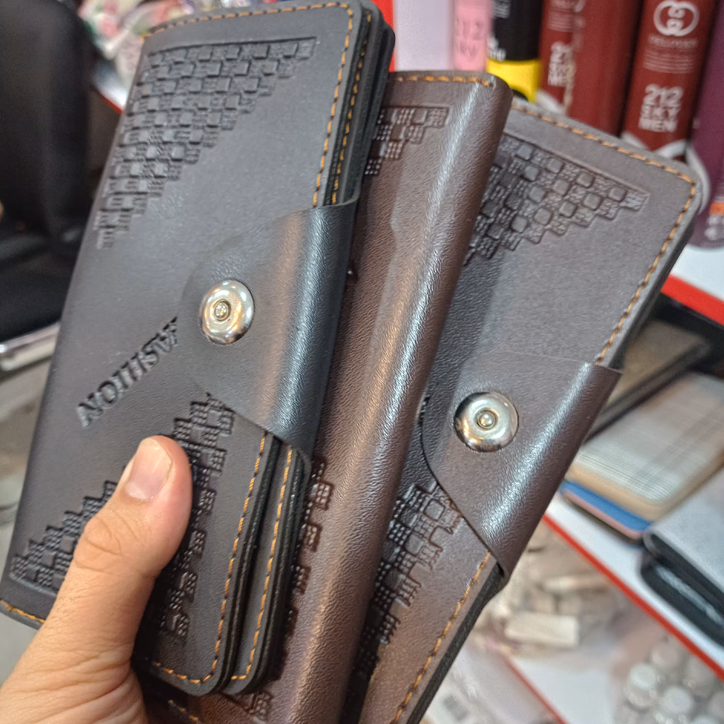 کیف پول با جایی کارت عالی چرم صنعتی درجه 1 ضمانت کیفیت 