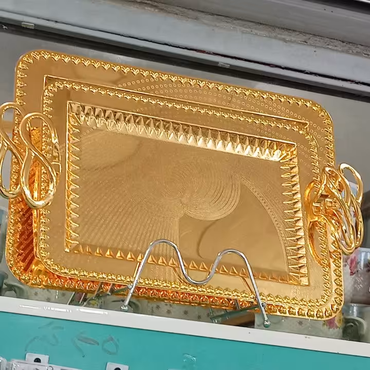 سینی دو تکه طلایی رنگ ثابت   اماراتی.        