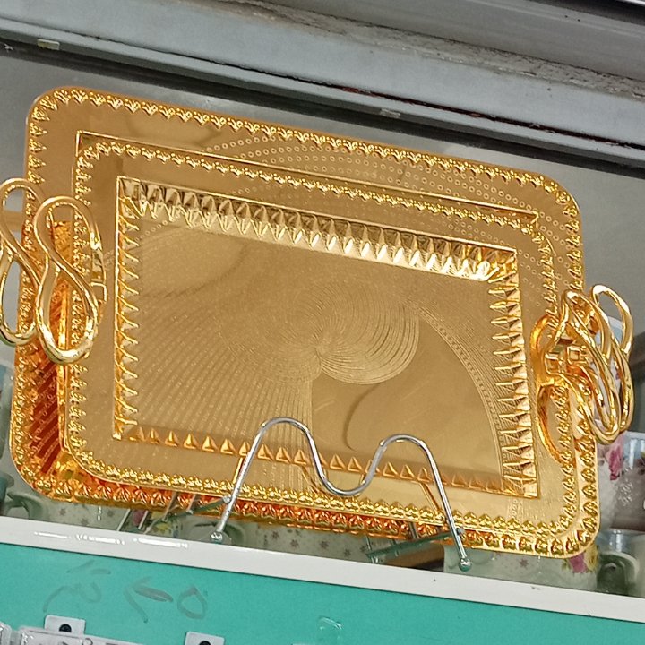 سینی دو تکه طلایی رنگ ثابت اماراتی