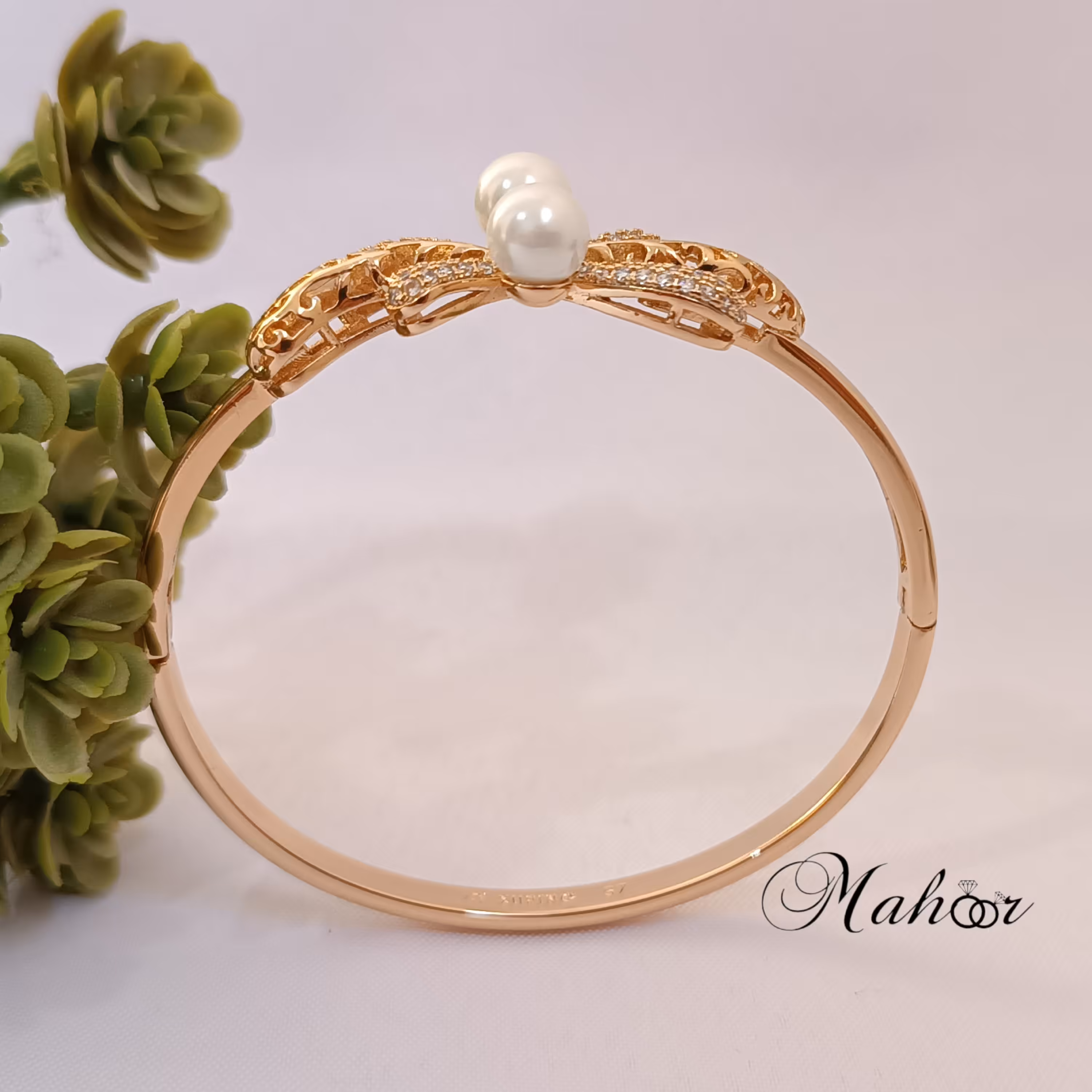 دستبند.تک پوش مرواریدی