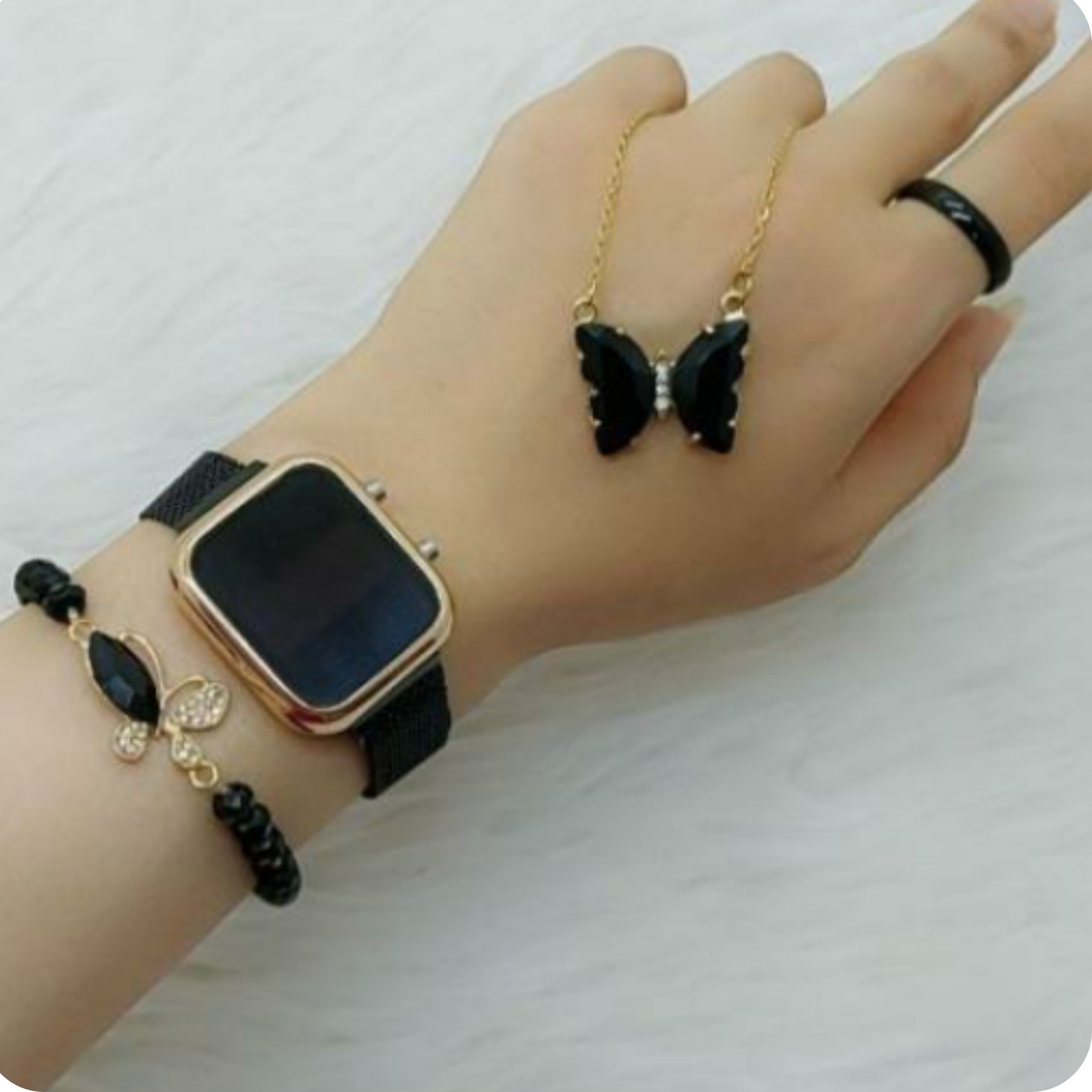 ست ساعت و گردنبند و دستبند 