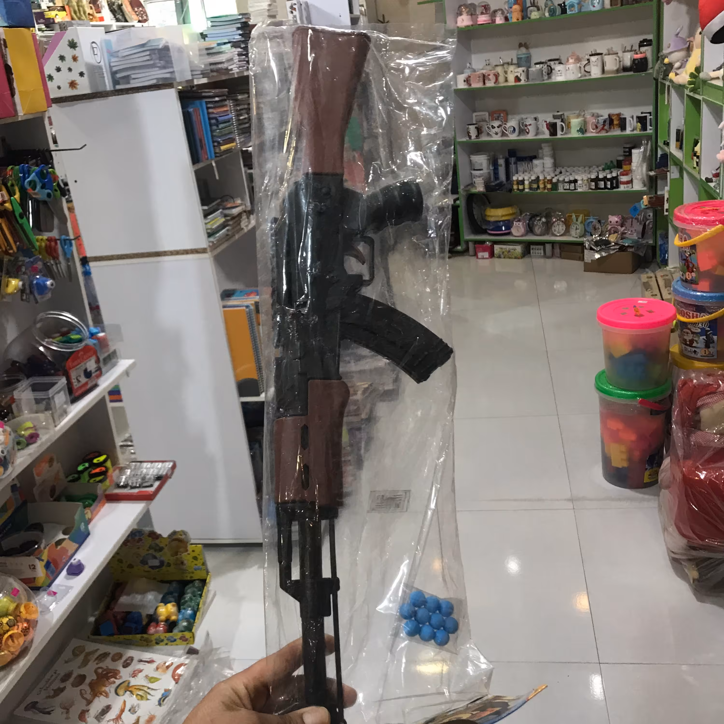 اسباب بازی تفنگ کلاشینکف