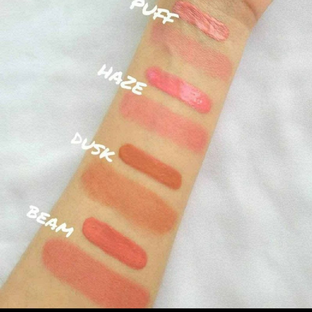 رژ گونه مایع پمپی جعبه دار رز بری 