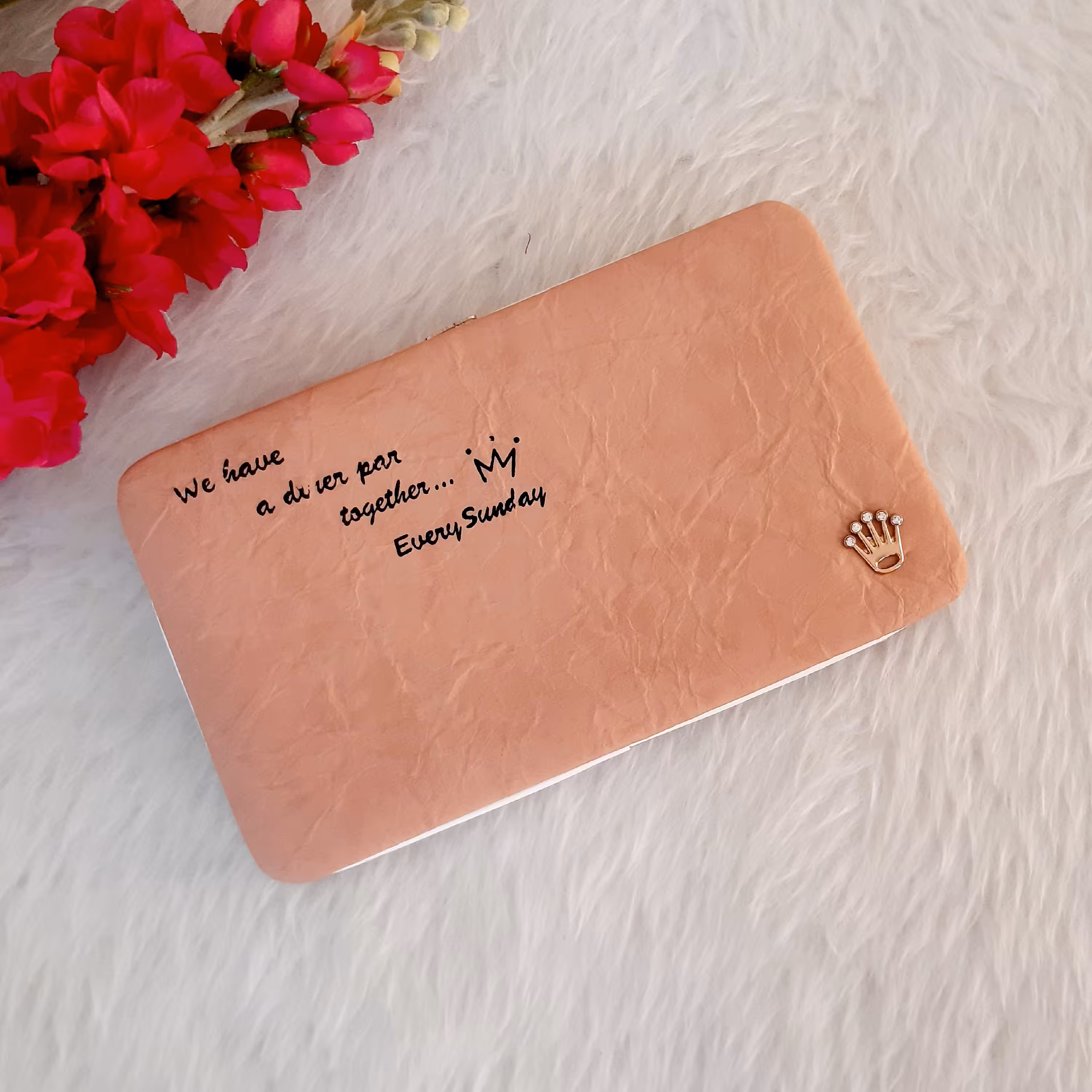 کیف پول تبلتی طرح تاج