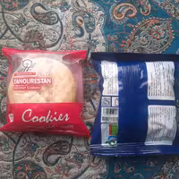 کلوچه 90 گرمی در 2 طعم گردویی و نارگیلی