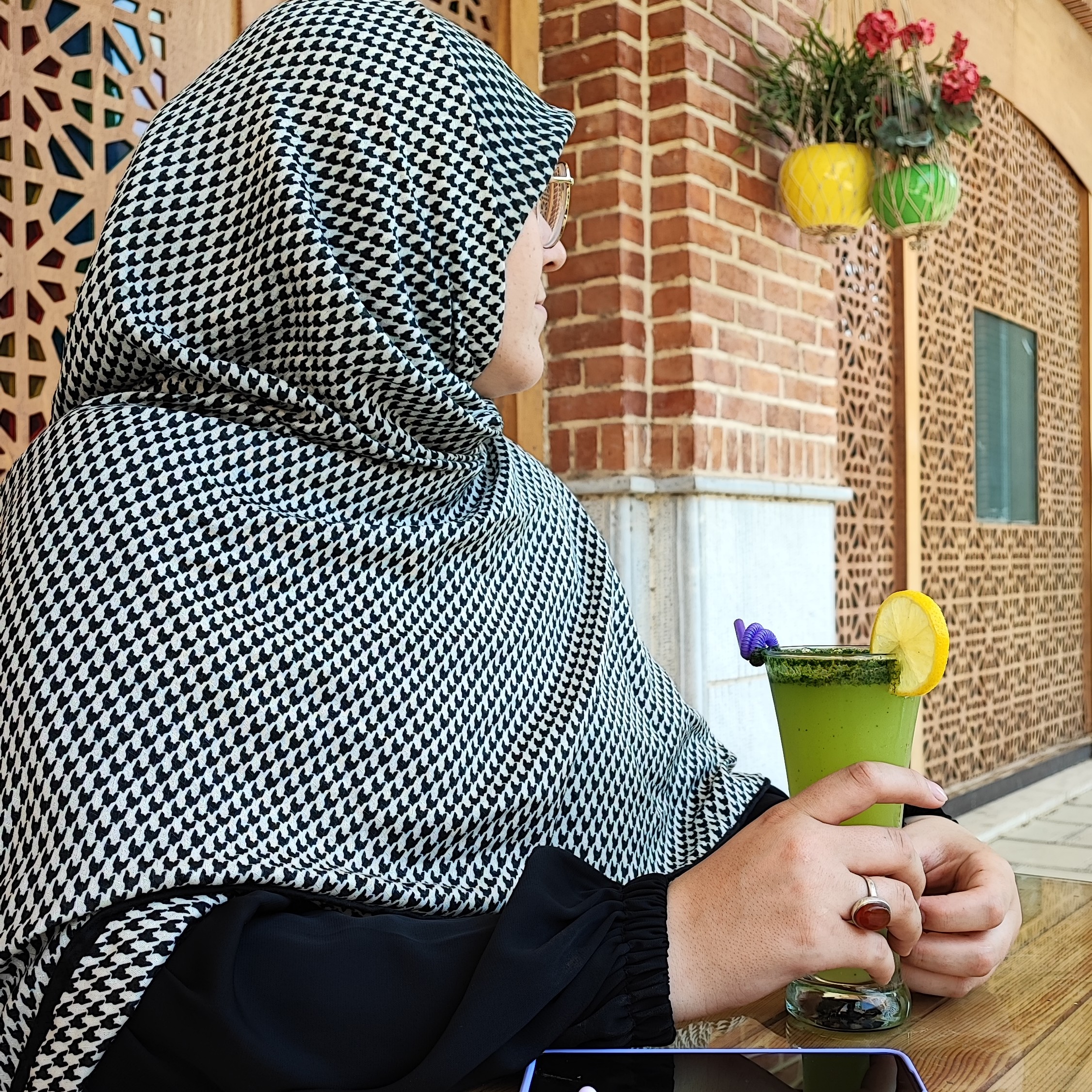 روسری چاپی نخی بسیار خنک و نرم ترند سال قواره 140