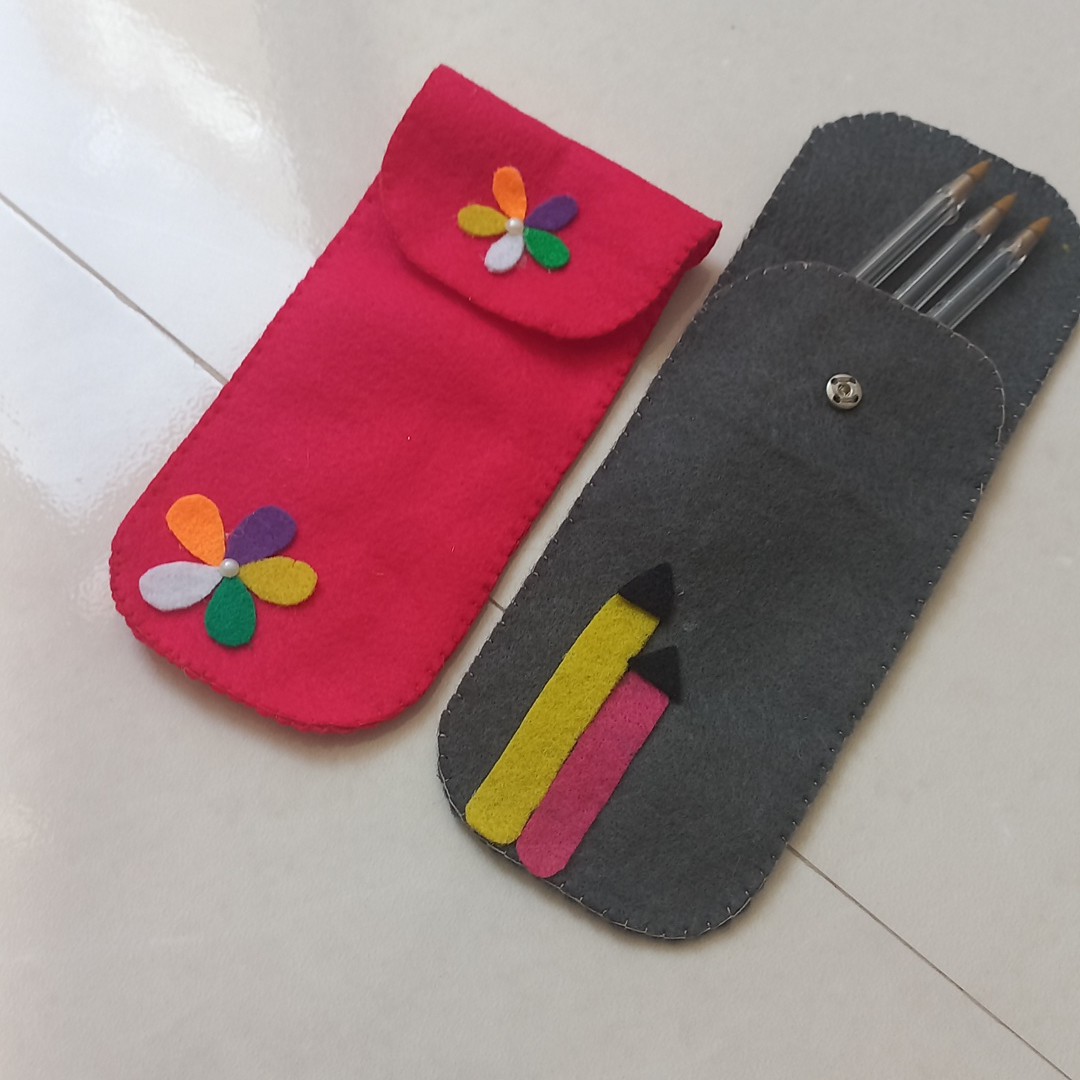 جامدادی نمدی 