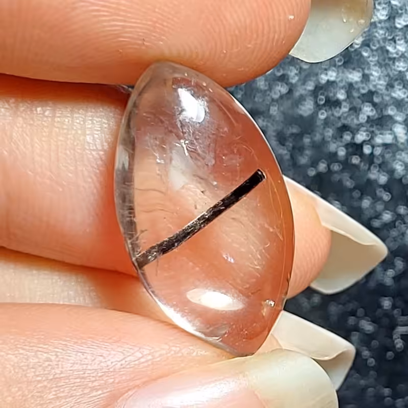 نگین رتایل کوارتز  مشکی بسیار محشر  و خوش نقش کدM235