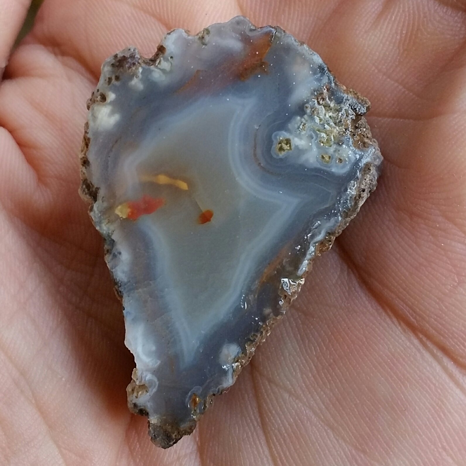 اسلایس سنگ راف عقیق سلیمانی 3بعدی رنگی صد در صد طبیعی بینظییر شااااهکار خلقت 
تابلو نقاشی طبیعی
خاص