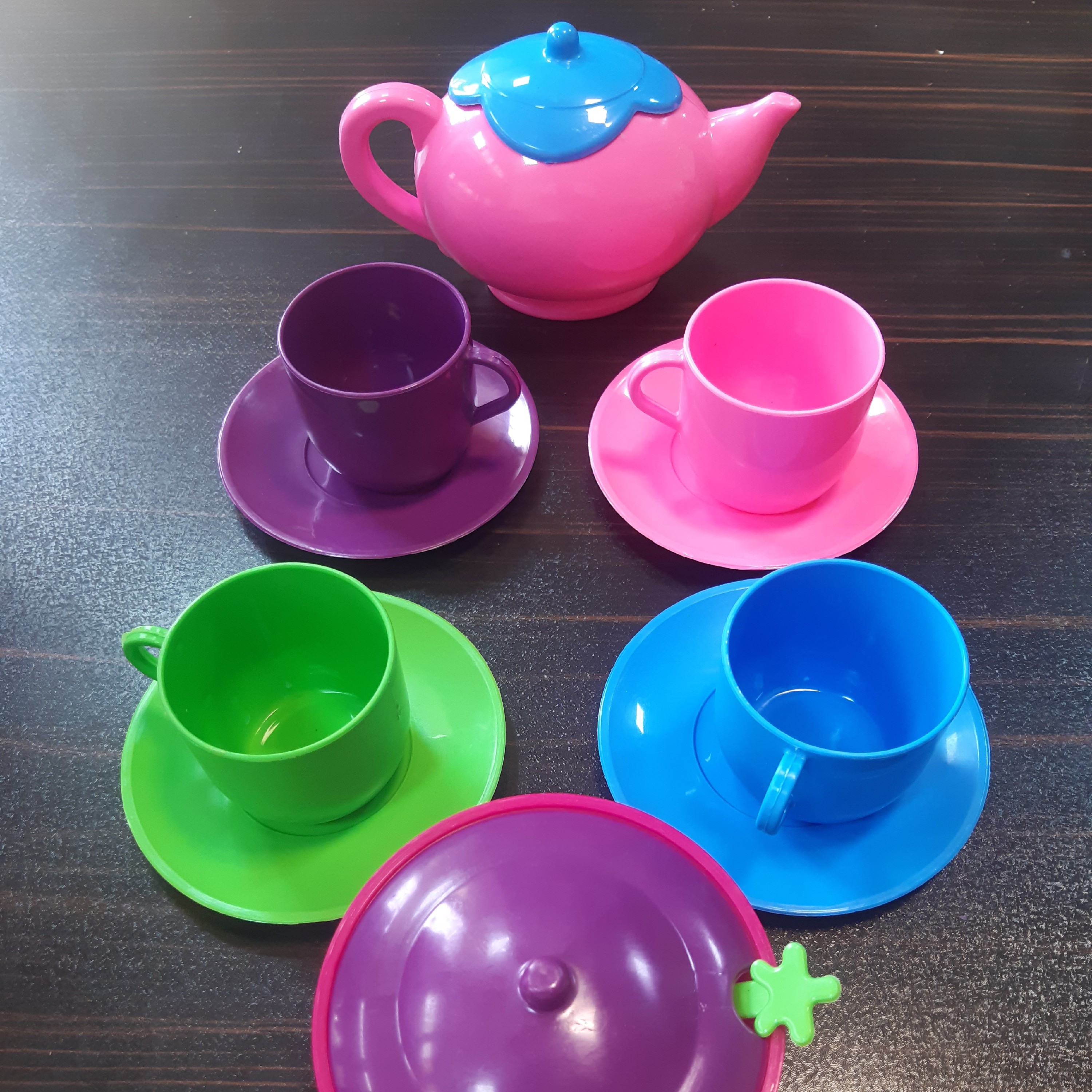 ست چای خوری پلاستیکی کودکان( مخصوص خاله بازی)