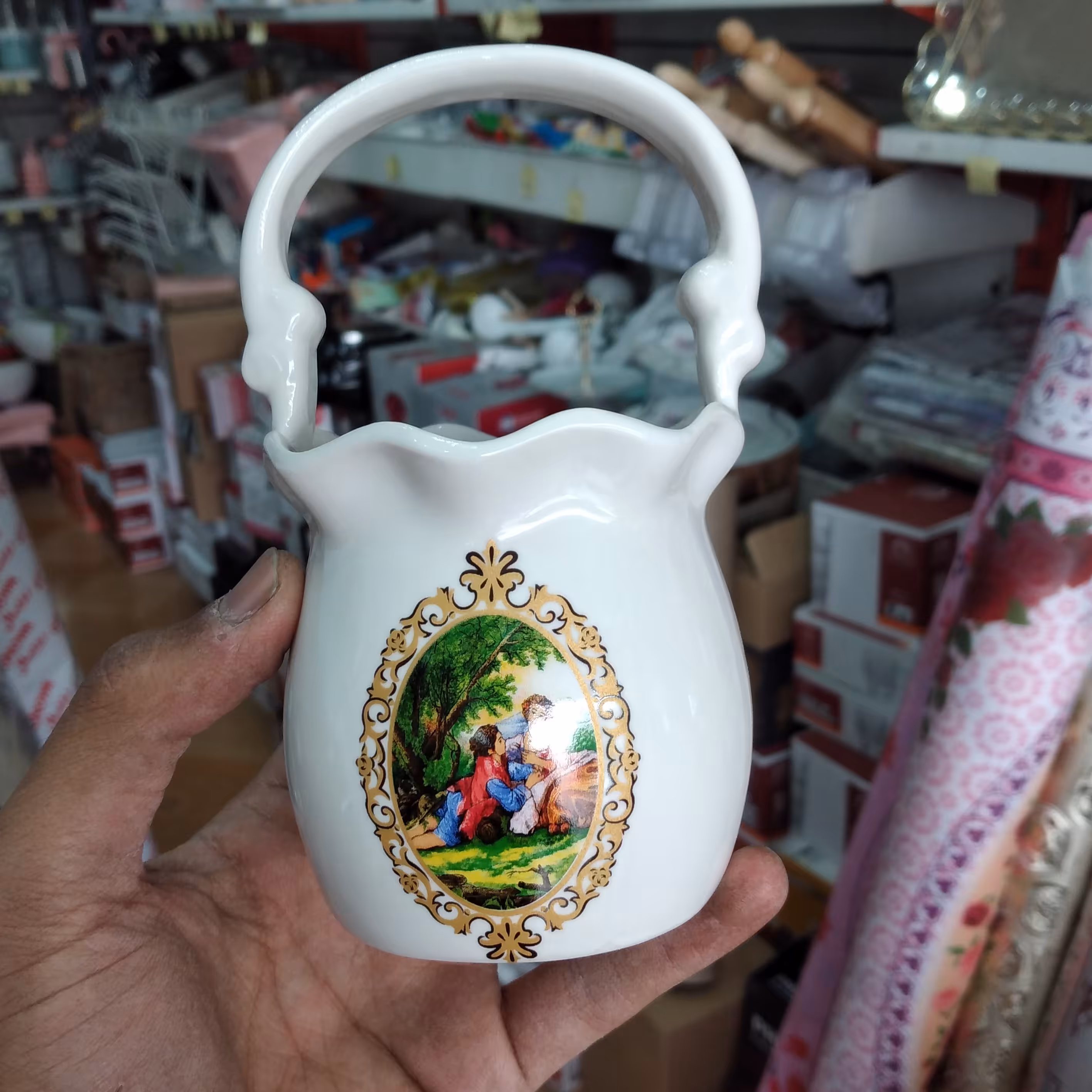 سبد دسته دار سرامیکی گلدار