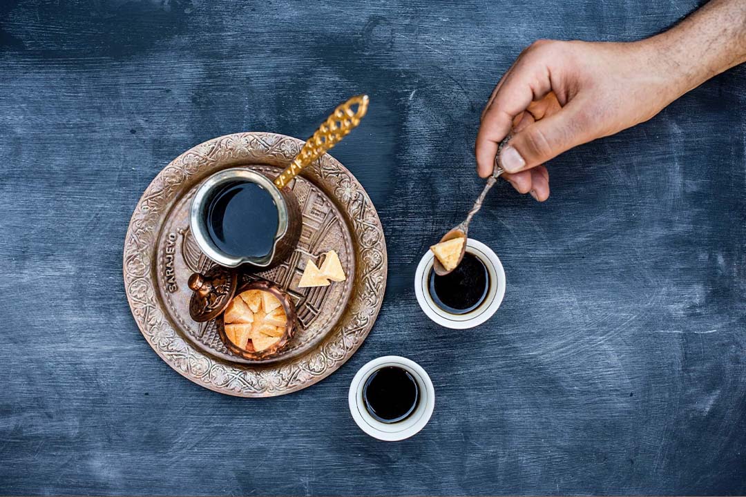 قهوه را با چه چیزهایی نباید خورد؟