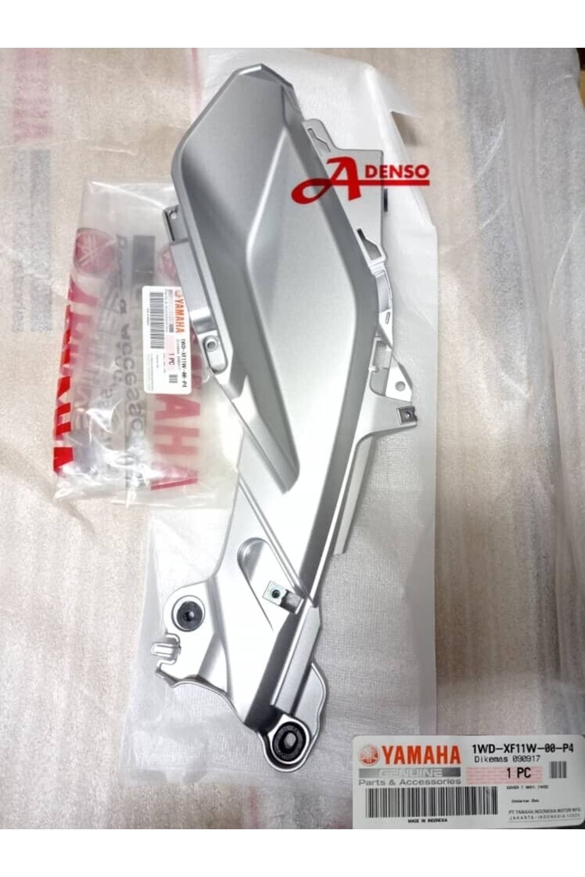 ست بدنه موتورسیکلت R25 سمت چپ GRENAGE ORIGINAL 1WD XF11W 00 P4 Yamaha